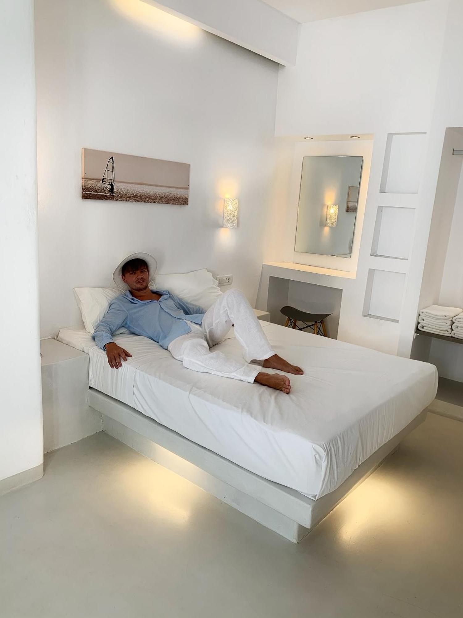 Fira Center Freedom Rooms Экстерьер фото